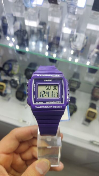 Casio ! ___ Функции : дата, секундомер, будильник, подсветка; Бишкек - изображение 1