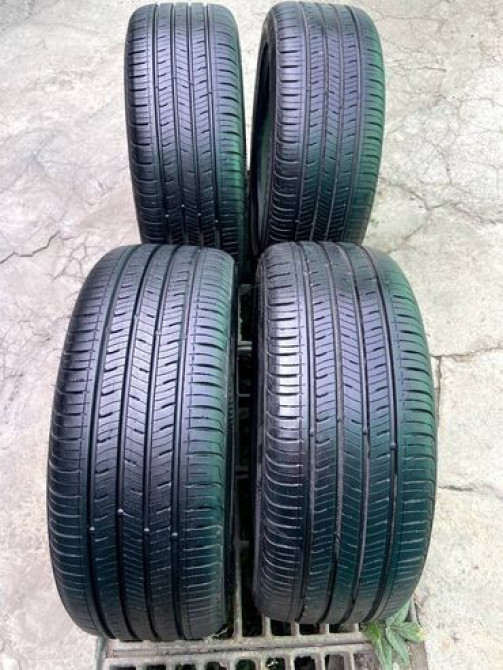 Шины 215 / 50 / R 17, Всесезонная, Новый, Корея, Kumho Бишкек - изображение 1