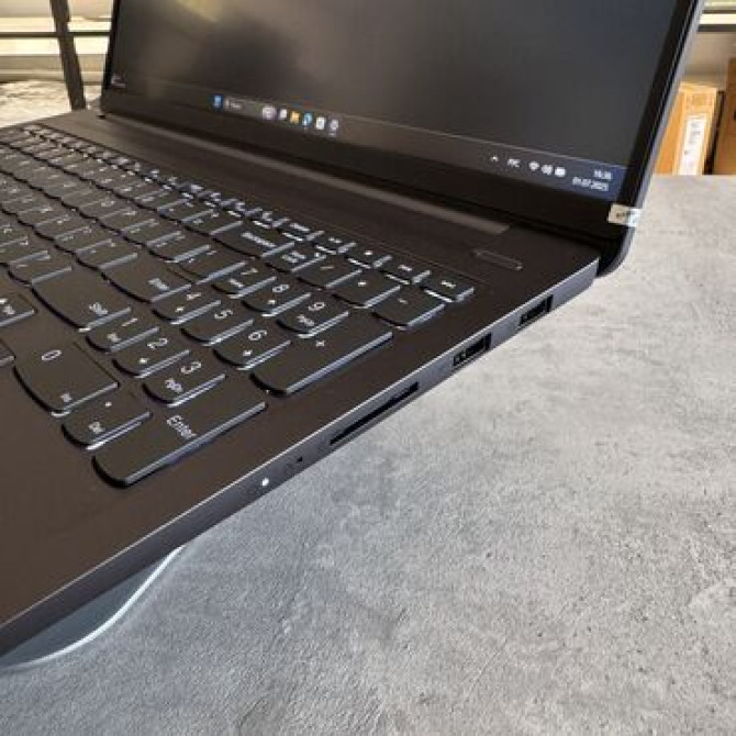 Ноутбук, Lenovo, 16 ГБ ОЗУ, Intel Core i7, 16 ", Новый, Для работы, учебы, память NVMe SSD Бишкек - изображение 3