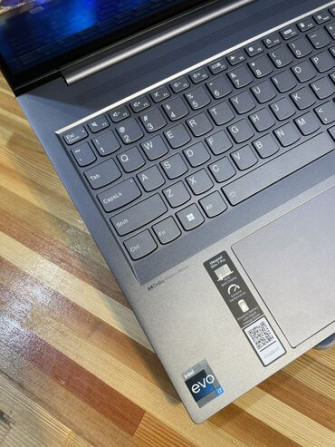 Ультрабук, Lenovo, 32 ГБ ОЗУ, Intel Core i7, 16 ", Новый, Для работы, учебы, память SSD Бишкек - изображение 3