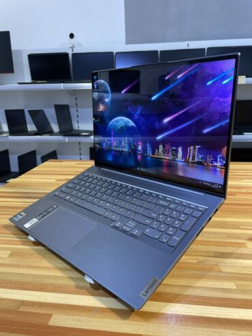 Ультрабук, Lenovo, 32 ГБ ОЗУ, Intel Core i7, 16 ", Новый, Для работы, учебы, память SSD Бишкек - изображение 2