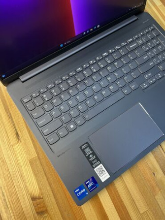 Ноутбук, Lenovo, 16 ГБ ОЗУ, Intel Core i5, 16 ", Новый, Для несложных задач, память SSD Бишкек - изображение 4