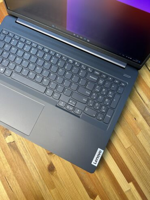 Ноутбук, Lenovo, 16 ГБ ОЗУ, Intel Core i5, 16 ", Новый, Для несложных задач, память SSD Бишкек - изображение 5