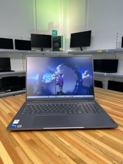 Ультрабук, Lenovo, 8 ГБ ОЗУ, Intel Core i5, 16 ", Новый, Для несложных задач, память SSD Бишкек - изображение 1