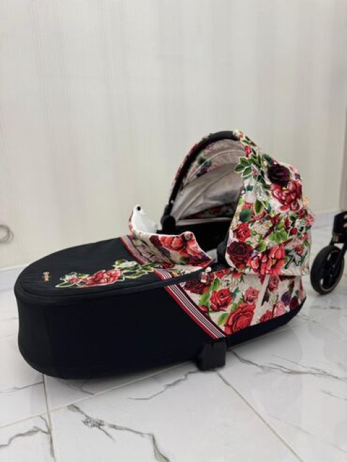 Коляска, цвет - Золотой, Б/у Бишкек - сүрөт 7