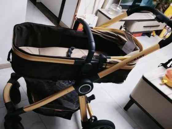 Коляска, цвет - Золотой, Б/у Бишкек