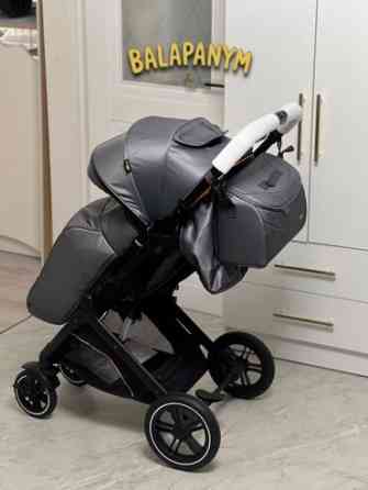 Коляска, цвет - Серебристый, Новый Бишкек