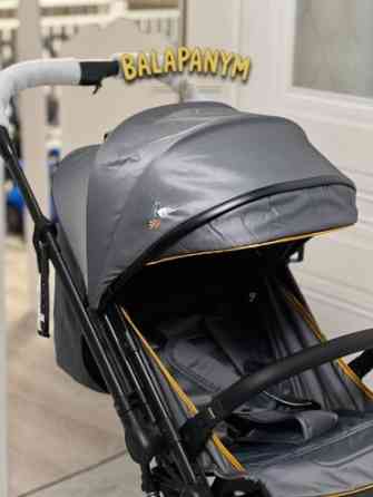 Коляска, цвет - Серебристый, Новый Бишкек