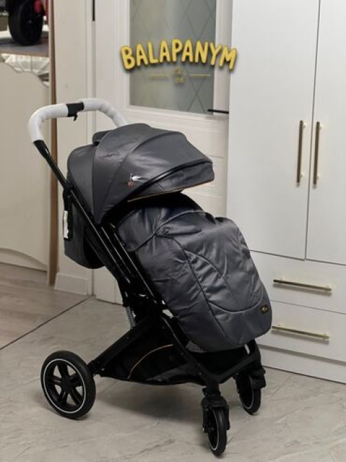 Коляска, цвет - Серебристый, Новый Бишкек - изображение 1