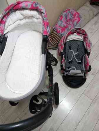 Коляска, цвет - Серебристый, Б/у Бишкек