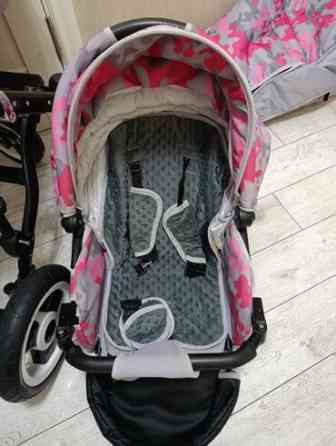 Коляска, цвет - Серебристый, Б/у Бишкек