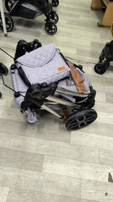 Коляска, цвет - Серебристый, Новый Бишкек - изображение 1