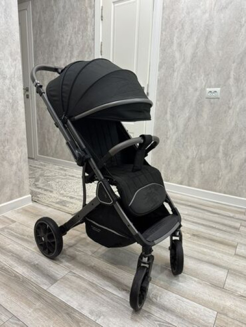 Коляска, цвет - Черный, Б/у Бишкек - изображение 3