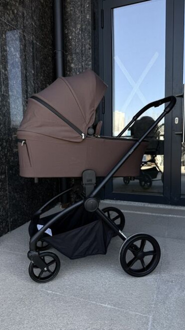 Коляска, цвет - Коричневый, Новый Бишкек - изображение 1