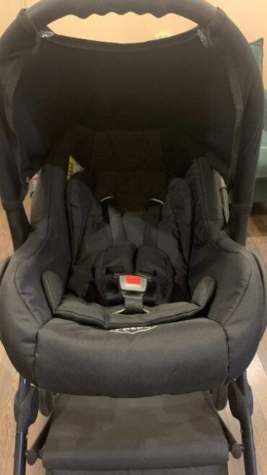 Коляска, цвет - Серебристый, Б/у Бишкек - изображение 2