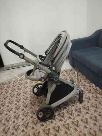 Коляска, цвет - Серебристый, Б/у Бишкек