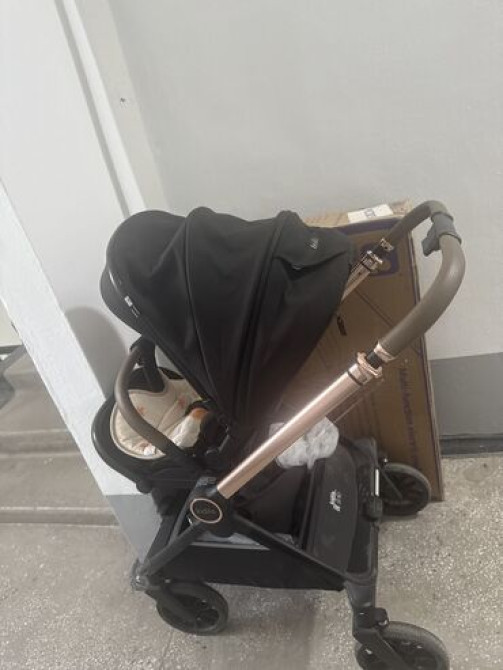 Коляска, цвет - Черный, Б/у Бишкек - изображение 1