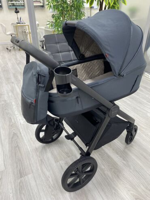 Коляска, Б/у Бишкек - изображение 1