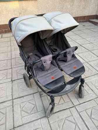 Коляска, цвет - Серебристый, Б/у Бишкек