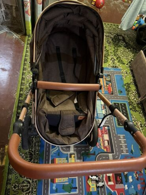 Коляска, цвет - Коричневый, Б/у Бишкек - изображение 5