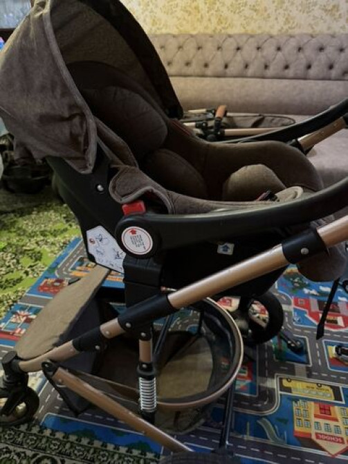 Коляска, цвет - Коричневый, Б/у Бишкек - изображение 8