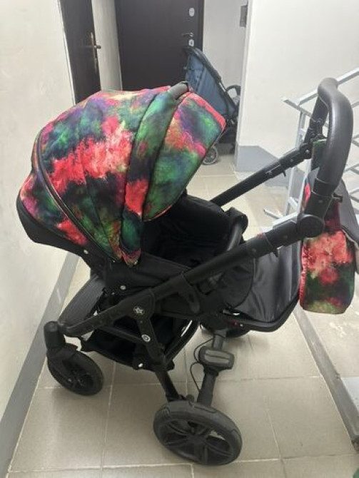 Коляска, цвет - Черный, Б/у Бишкек - изображение 4