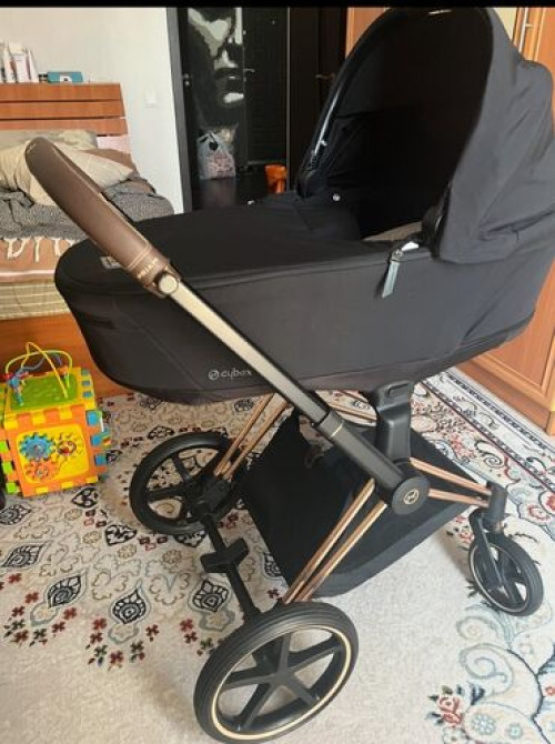 Коляска, цвет - Черный, Б/у Бишкек - изображение 3