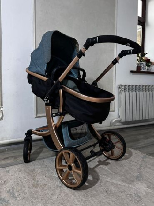 Коляска, цвет - Золотой, Б/у Бишкек - изображение 4