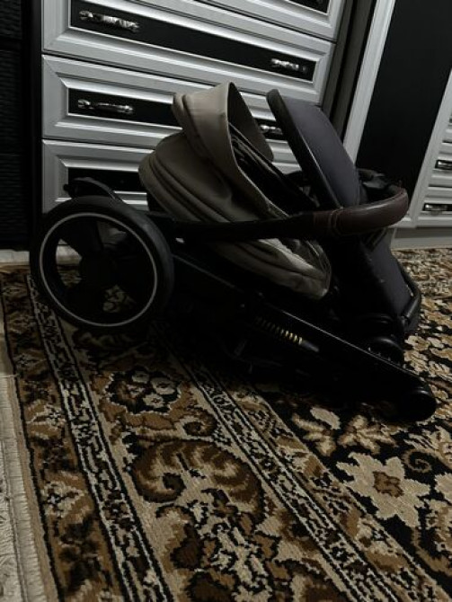 Коляска, цвет - Коричневый, Б/у Бишкек - изображение 5