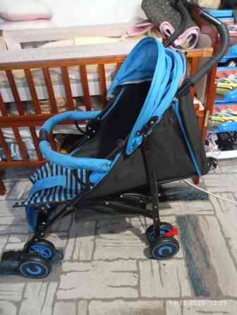 Коляска, цвет - Голубой Бишкек