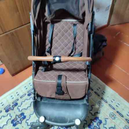 Коляска, цвет - Коричневый, Б/у Бишкек