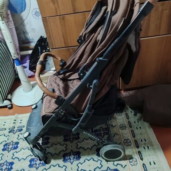 Коляска, цвет - Коричневый, Б/у Бишкек - изображение 4