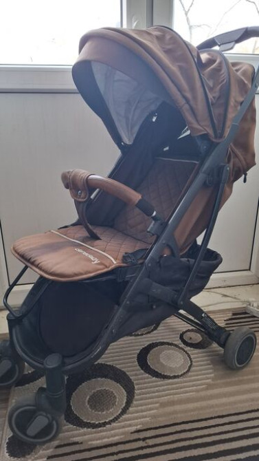 Коляска, цвет - Коричневый, Б/у Бишкек - изображение 3