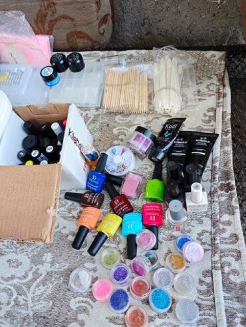 Продам все для работы маникюра. есть новые лаки и есть пользованные Бишкек - изображение 4