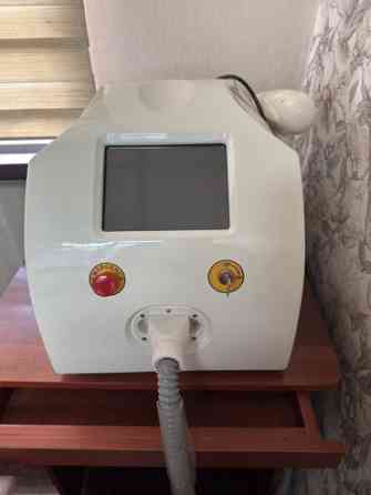 Продается аппарат для удаления татуажа, две насадки для всех видов Бишкек