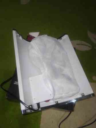 Полесос для ногтей идеальный состояние не разу не ползувались Бишкек