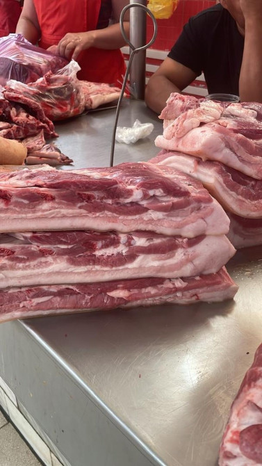 Свинина : Голень, Голова, Кишка, 6 кг, 4 кг, 7 кг, Бесплатная доставка, Платная доставка, Самовывоз Бишкек - изображение 1