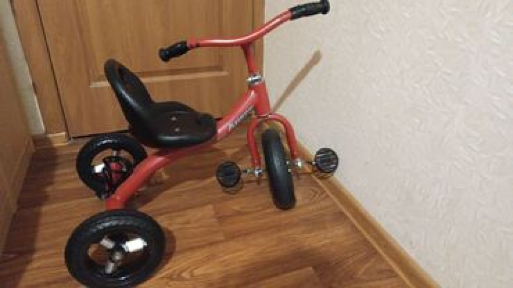 Продам детский трехколесный велосипед. Идеально подходит для первых Бишкек - сүрөт 2