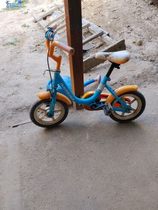 Детский велосипед, 2-колесный, 1 - 3 года, Для мальчика, Б/у Bishkek - photo 1