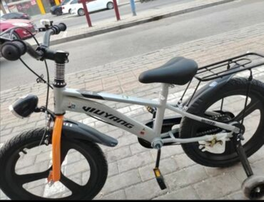 Детский велосипед, 4-колесный, 4 - 6 лет, Для мальчика, Б/у Bishkek - photo 3