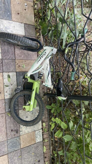 Детский велосипед, 2-колесный, 6 - 9 лет, Для мальчика, Б/у Bishkek - photo 1