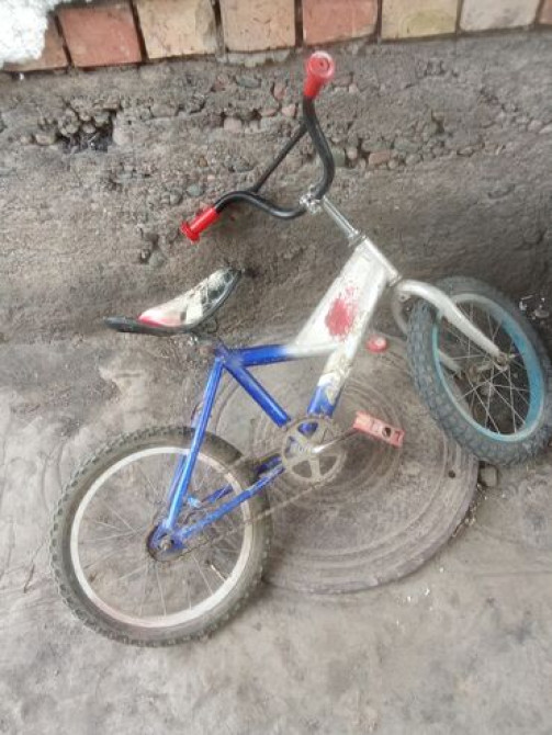 Детский велосипед, 2-колесный, 4 - 6 лет, Для мальчика, Б/у Bishkek - photo 2