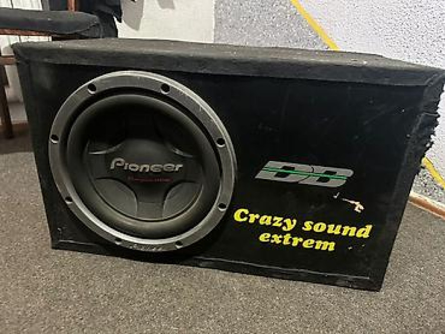 Сабвуфер Pioneer в короба + моноблок усилителя качает очень бодро!!! Bishkek - photo 1