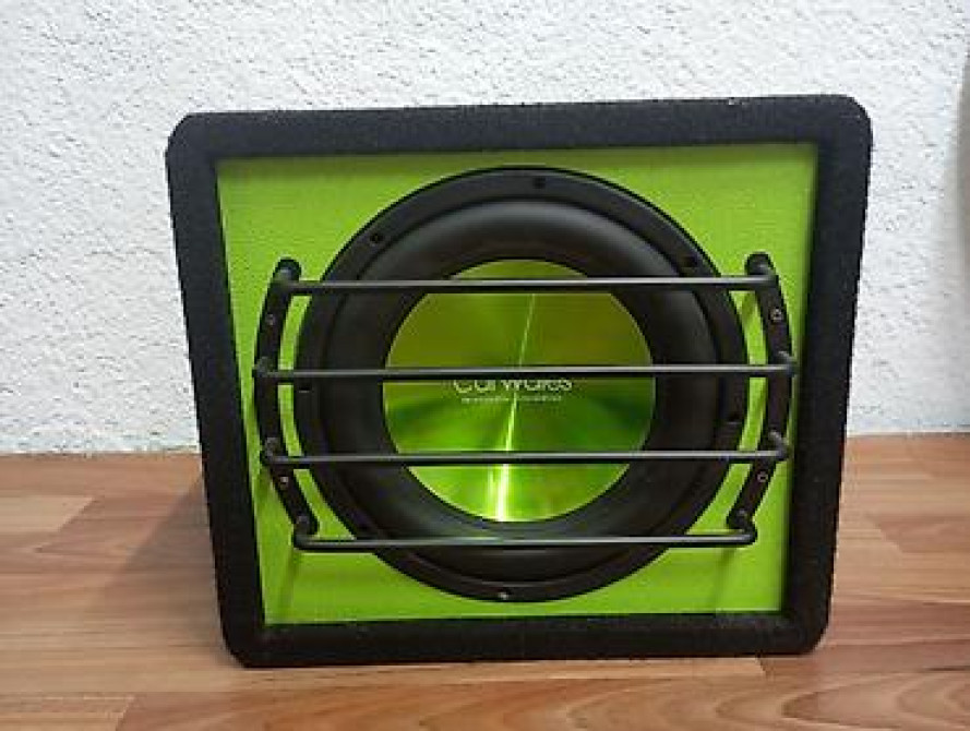 Сабвуфер Carwales в корпусе - Тип: автомобильный сабвуфер в Бишкек - изображение 1