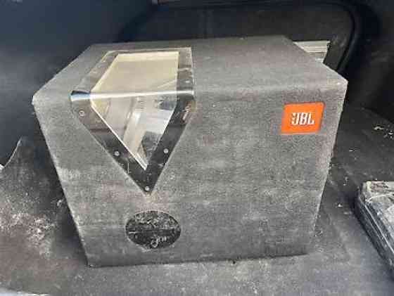 Сабвуфер JBL GT5-12BP в оформлении bandpass (короб с прозрачным Бишкек