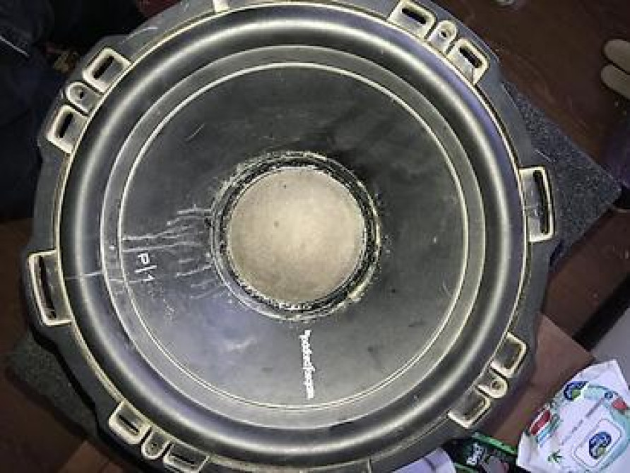 Продается сабвуфер срочно без усилителя Бишкек - изображение 2