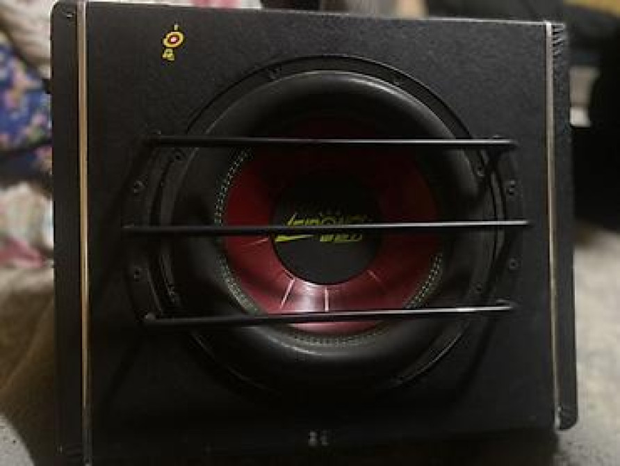 Сабвуфер в корпусе для автомобиля. - Тип: пассивный сабвуфер в Бишкек - изображение 1