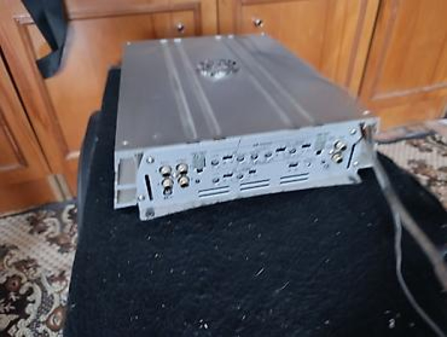 Сабвуфер в оформлении ФИ + автомобильный усилитель Комплект для Бишкек - изображение 4