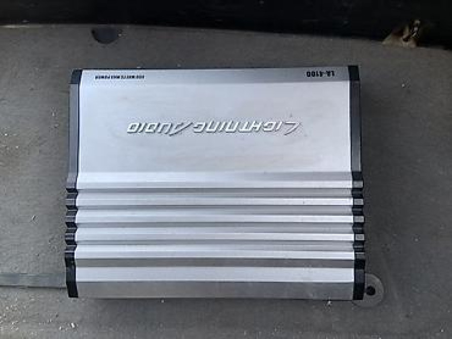 Усилитель 800 Вт, Каналов: 4 Бишкек - изображение 1