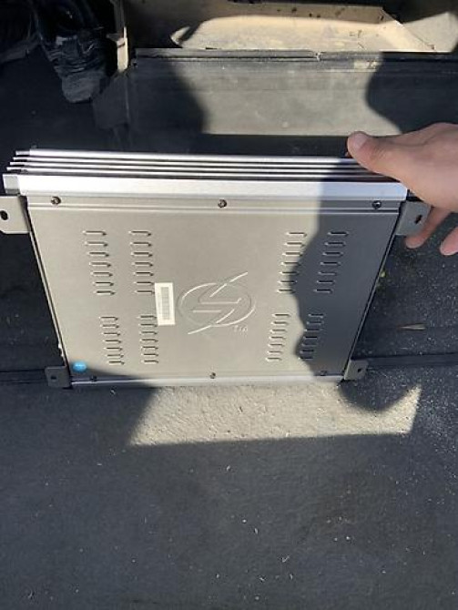 Усилитель 800 Вт, Каналов: 4 Бишкек - изображение 4